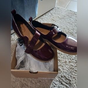 B.O.C.Lara burgundy patent Mary Jane's